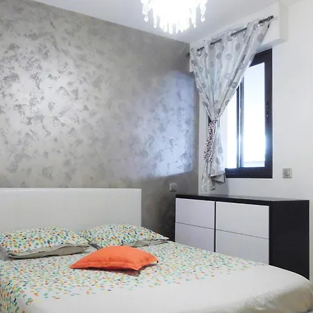 Apartamento Holiday Flat - Caz01100d-p *